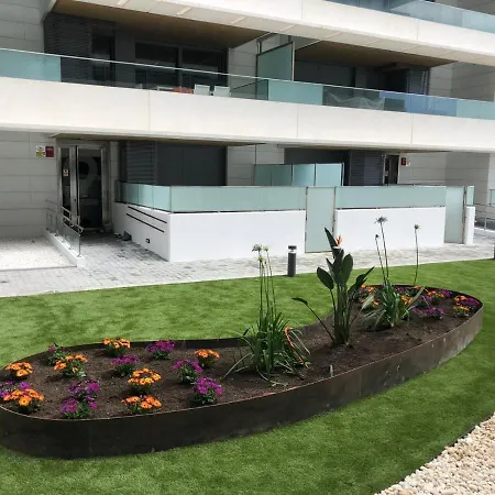 Flateli Luxury Apartament *